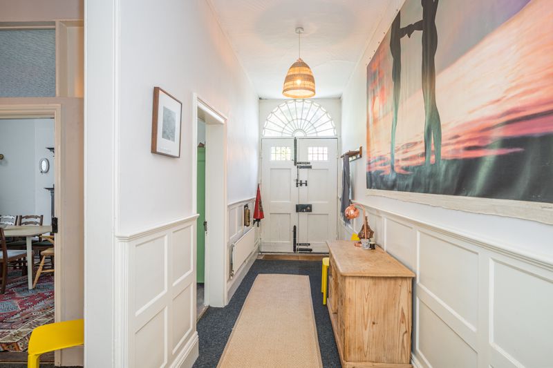 Entrance Hall- click for photo gallery
